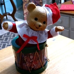 Adorable Christmas music box